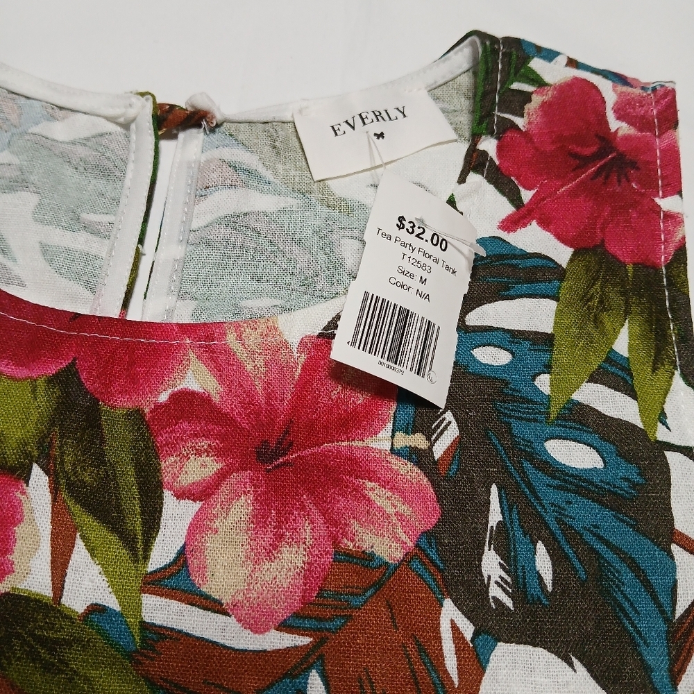 Everly Floral Sleeveless Kids Top - Picture 5 of 9